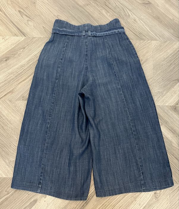 Pantaloni largi 3/4 Mango de damă