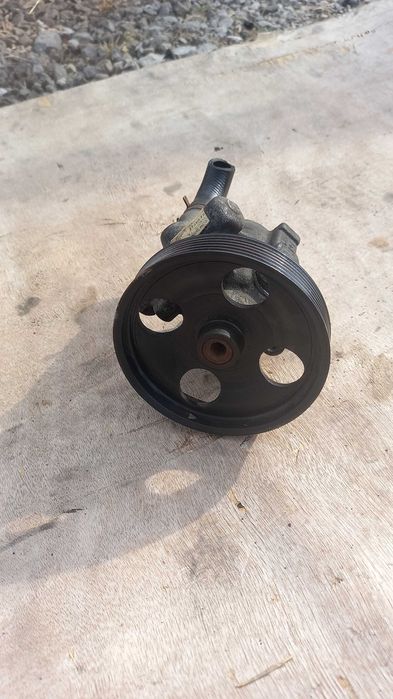 Хидравлична помпа Рено Лагуна 2