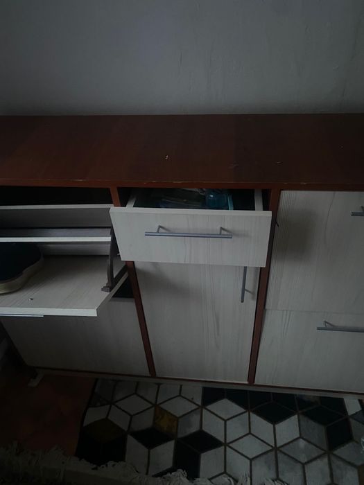 Продам тумбу для обуви