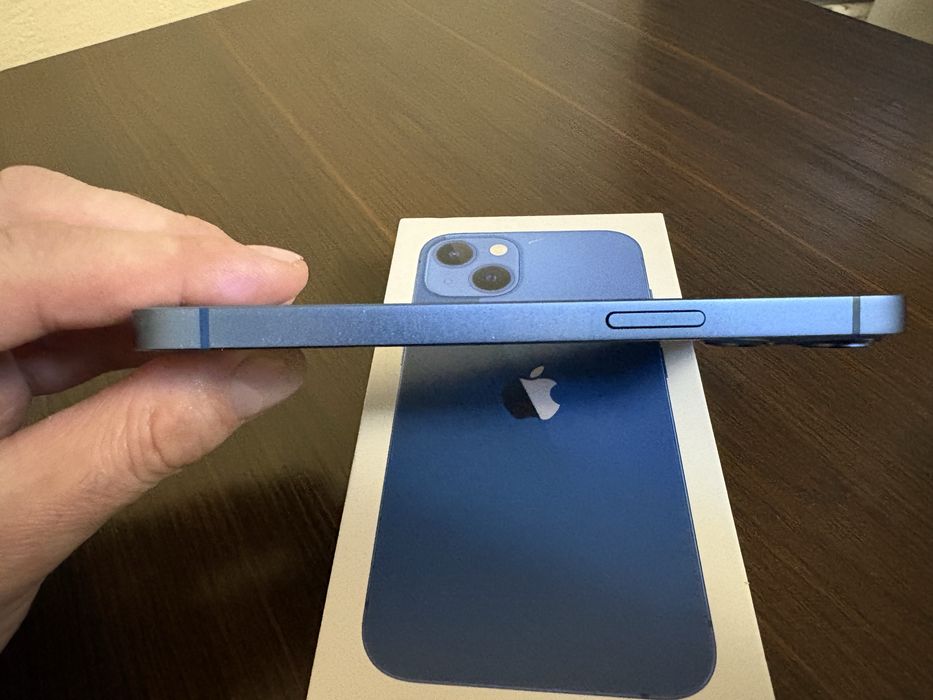 Айфон 13 на 128гб