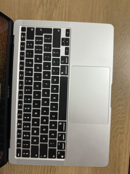 MacBook Air M1 - 8GB RAM NOU