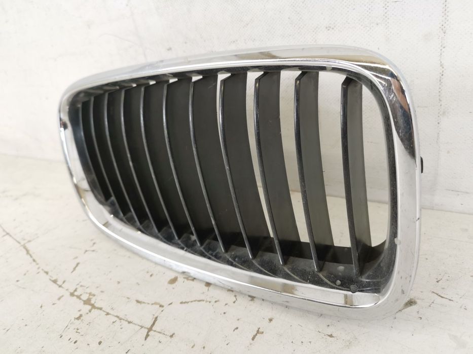 Grila Radiator Nara Dreapta BMW Seria 3 F30/F31/F34 [2011 - 2016] Orig