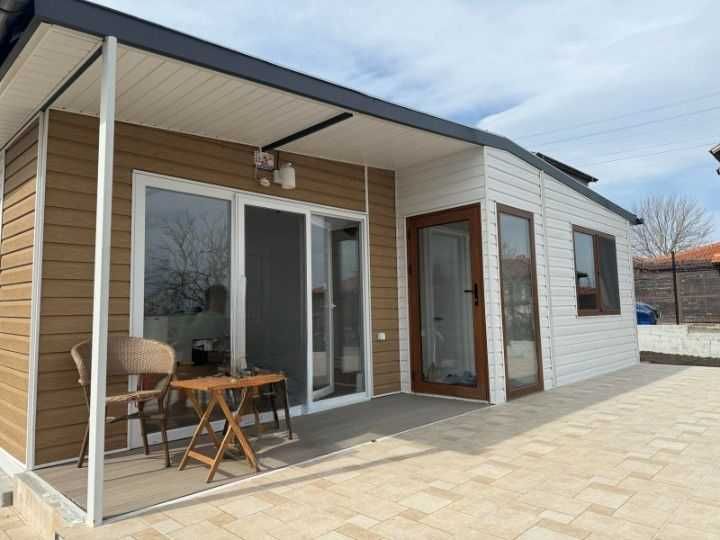 Сглобяема къща + 9 квадрата веранда -57 200 лв.