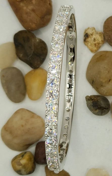 Сребърна гривна с мойсанит Saphira