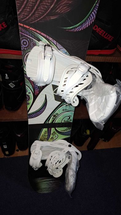 Placa placi snowboard FTWO 143 cm si 147 cm noi cu legaturi noi