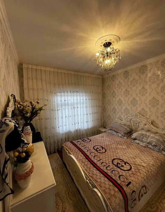Продаётся квартира Юнусабад 19кв 4/3/5