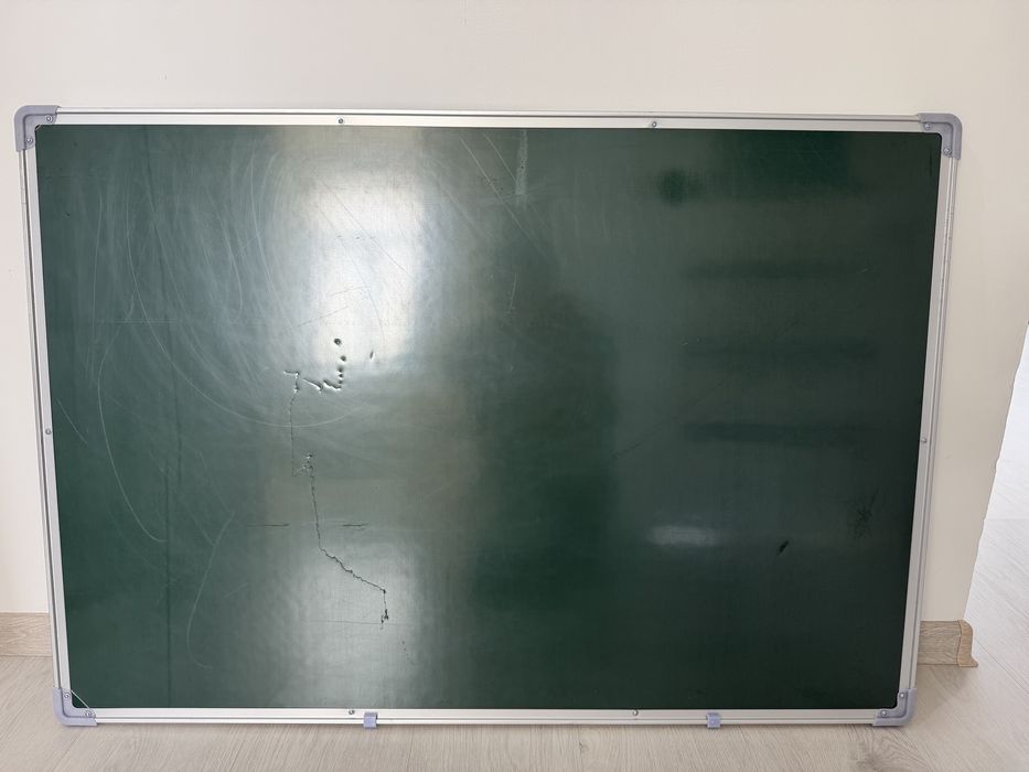 Маркерная двухсторонняя доска