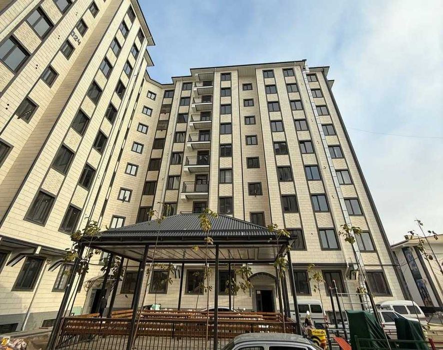 3х комнатная квартира на 1 этаже 75кв/м, в Самарканде