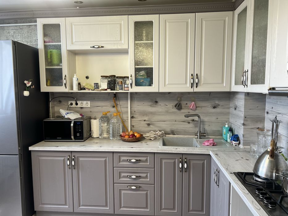 Продам кухонный гарнитур