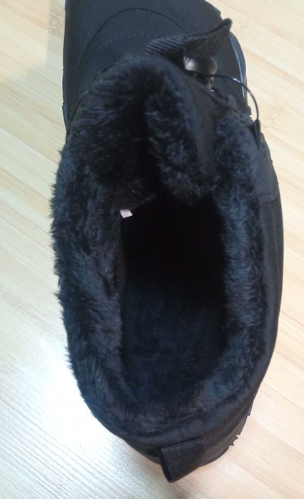 Зимни топли боси обувки номер 46