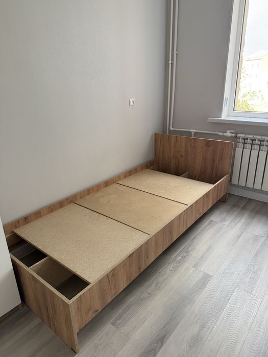 Продам кровать новый