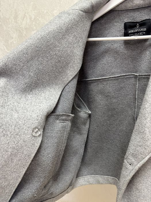 Короткое пальто Stradivarius