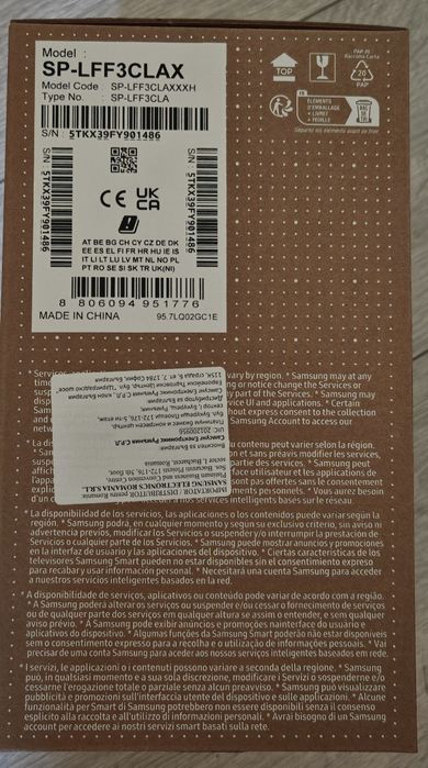 Videoproiector Samsung  the freestyle gen2 și ecran proiectie