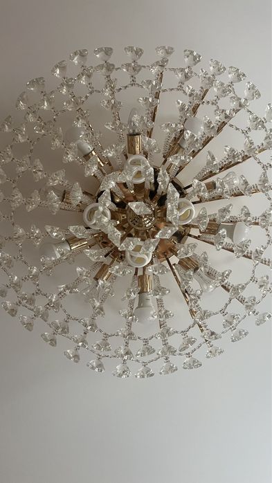 Люстра для гостиной