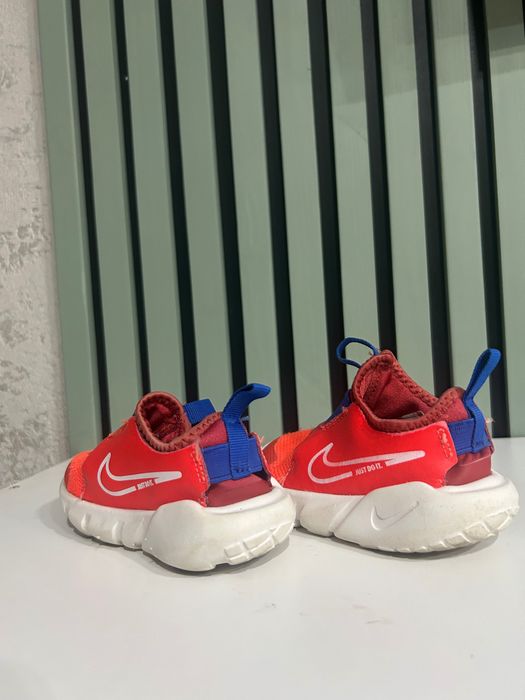 Adidasi Nike mărimea 23.5
