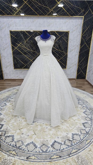 Kelin ko'ylak ijaraga betiladi sotiladiganiyam bor