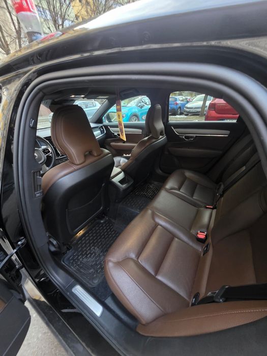 Vând Volvo S90 D4 2020