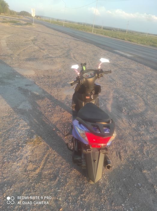 Скутер м8 про в хорошом состоянии