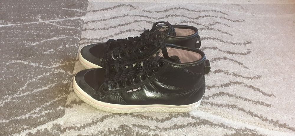 Кецове Adidas Honey