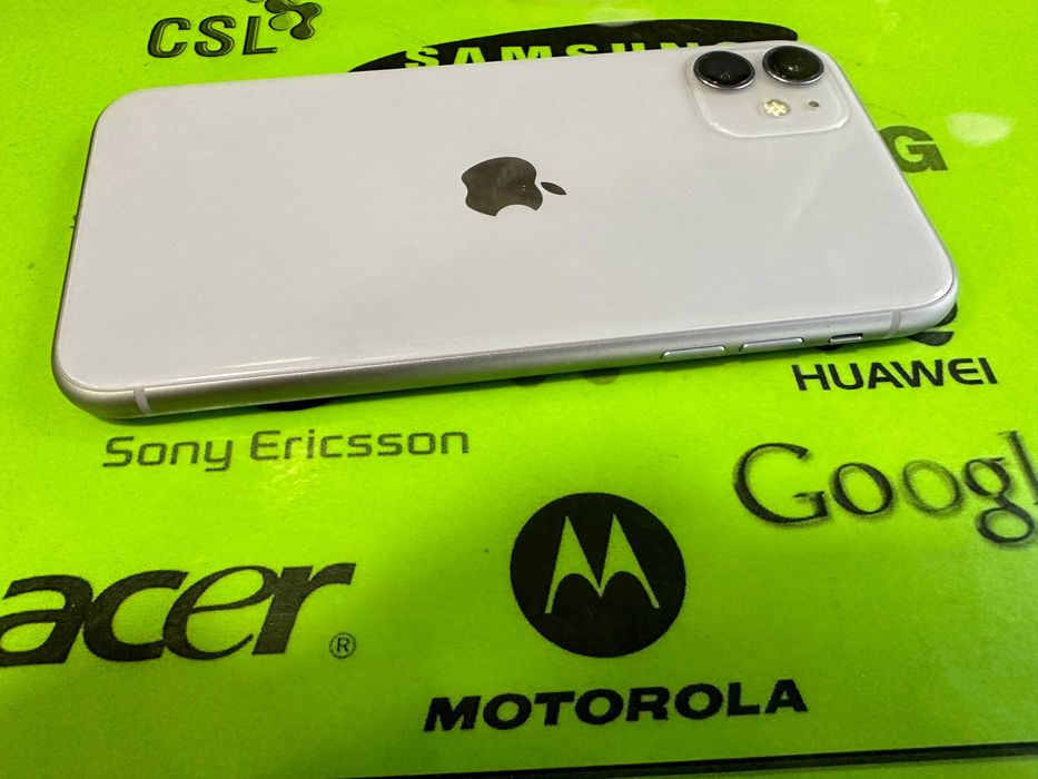 *256*gb iphone 11 Purple фабрично отключен