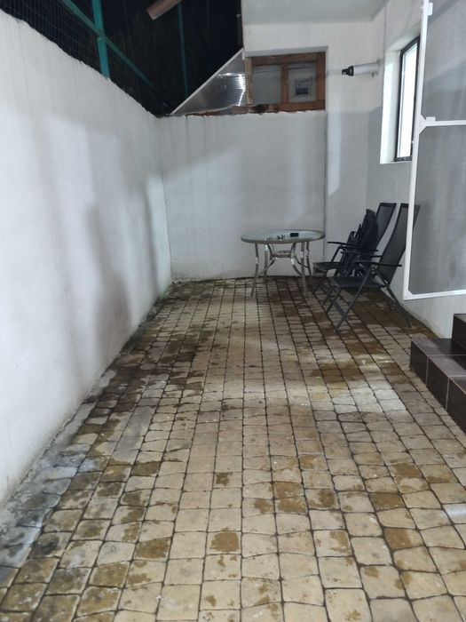 Inchiriere apartament 2 camere vis-a-vis de Complex "La Strada"