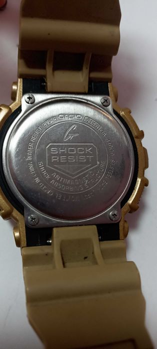 Casio G-shock GA-110GD-9AJF Analog/Digital без кутия
