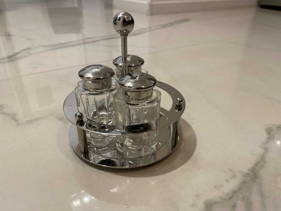 solnita oliviera condimente Alessi MG05 designer Michael Graves Italia