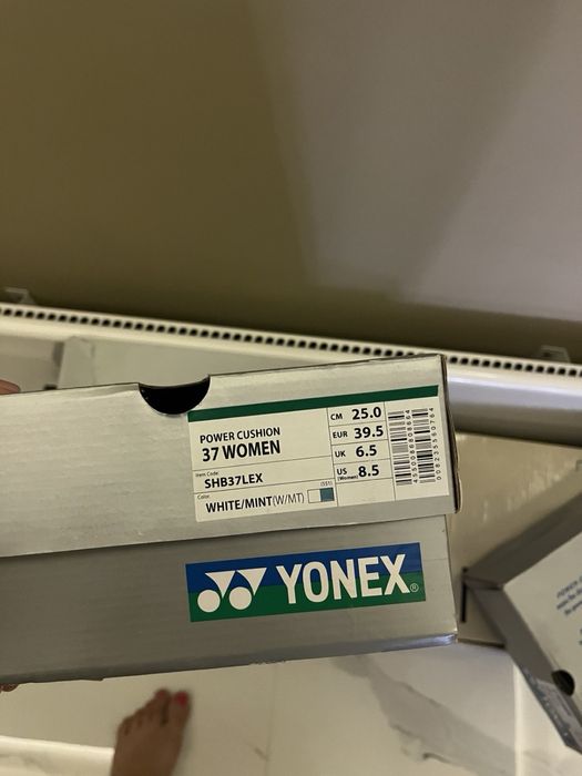 Yonex обувки за бадминтон 36 номер