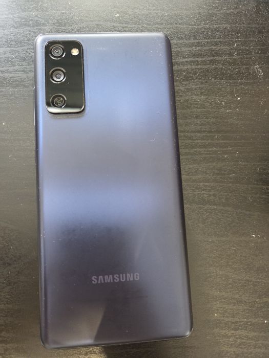 Samsung Galaxy S20FE цвят navy blue 128GB dual SIM