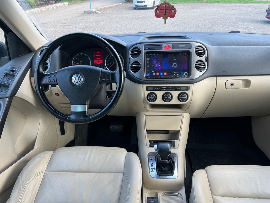Volkswagen Tiguan 2.0 TDI AUTOMAT!!!