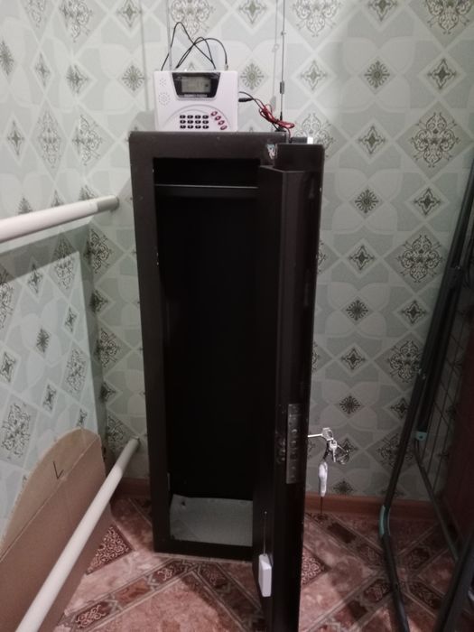 Сейф сатылады 3 мм толщина.