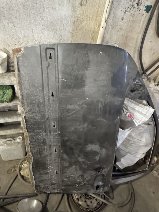 Дверь Мерс 210 дорест водительская