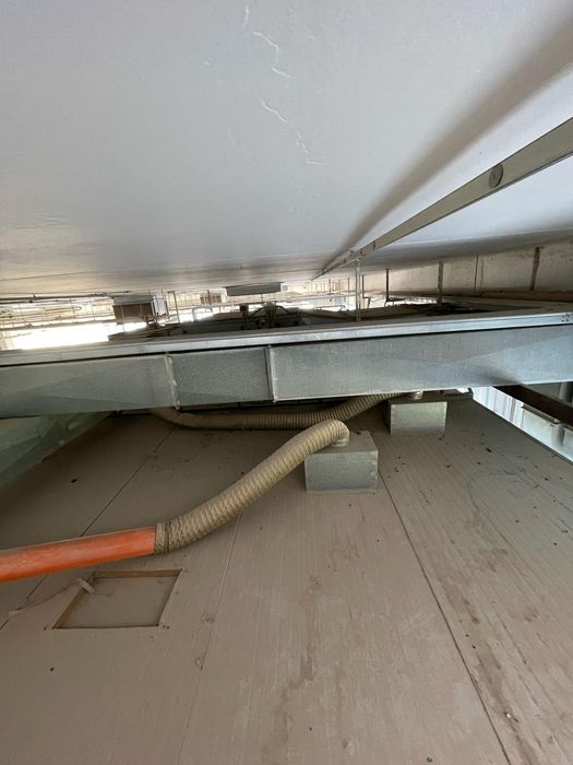 Camera de pregătire/vopsire auto sau mobilă