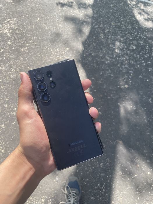 Продам Samsung s23 ultra