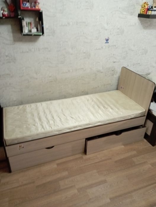 Кровать одноместная