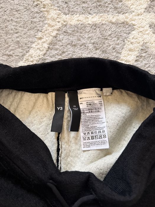 Y-3 къси панталони