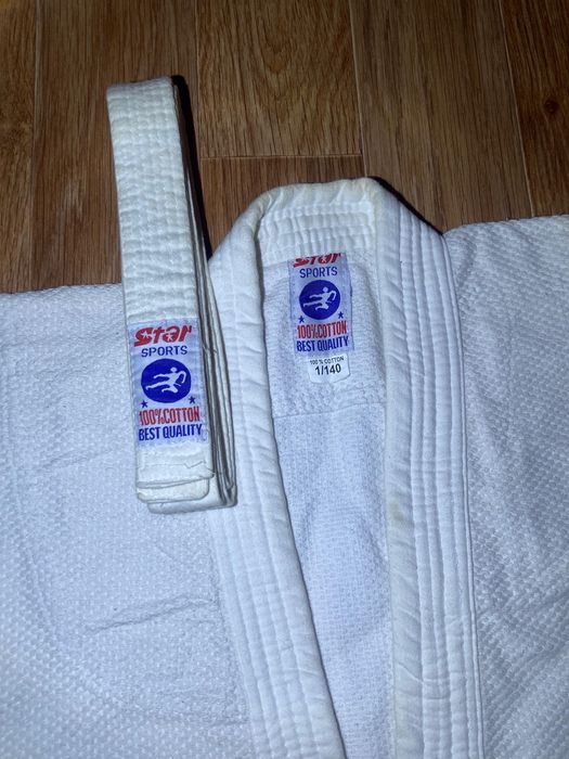 Ақ кимано питнолар жоқ таза