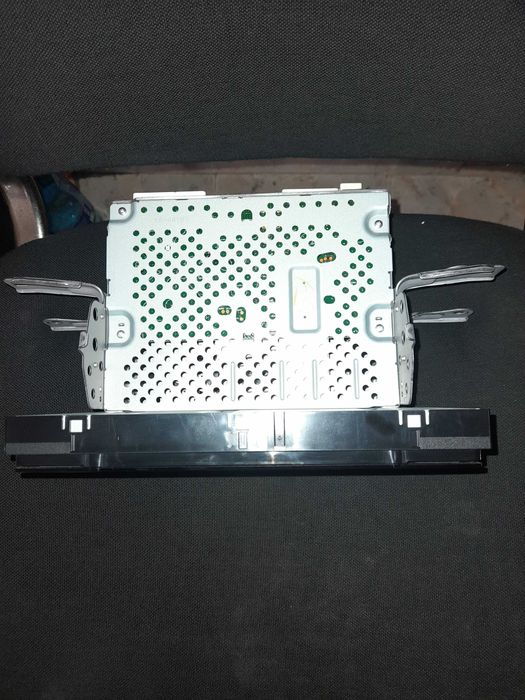 CD РAДИО Toyota Corola Auris