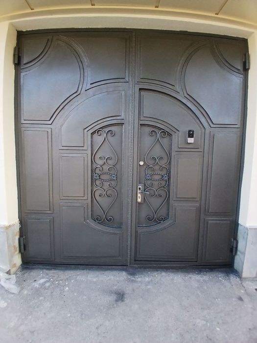 Darvoza bo'yash hizmati kv 10$ boshlanadi