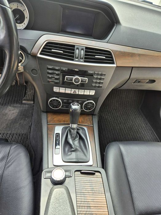 Mercedes C 180 CDI automat - pentru pretentiosi