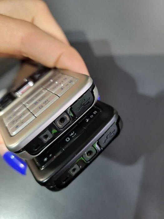 Телефон Nokia 6300