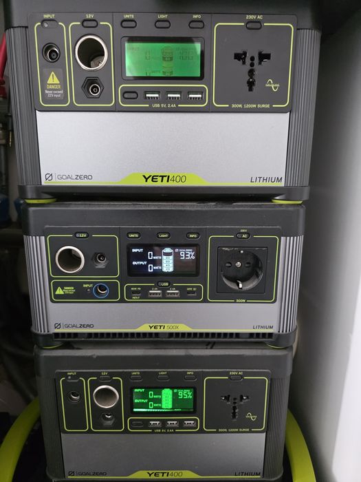 Vând generator baterie Goal zero Yeti 400 și 500 în stare perfectă de funcționare cu încărcător 220v