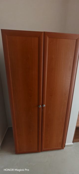 Гардероб двукрилен