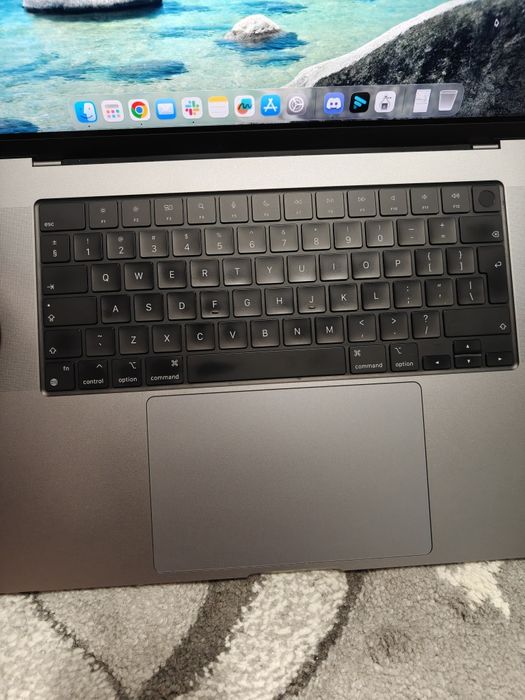 Apple MacBook Pro 16″ 2021, M1 Pro 10 Cores, 16 GB Unified Memory, 512 GB (тъмносив)