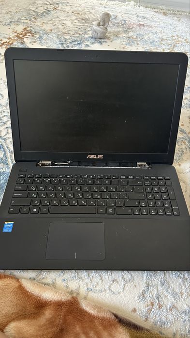 Ноутбук Asus продам +сумка