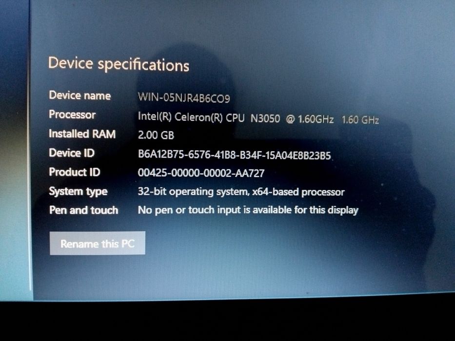 NoutbukIntel Celeron3050
