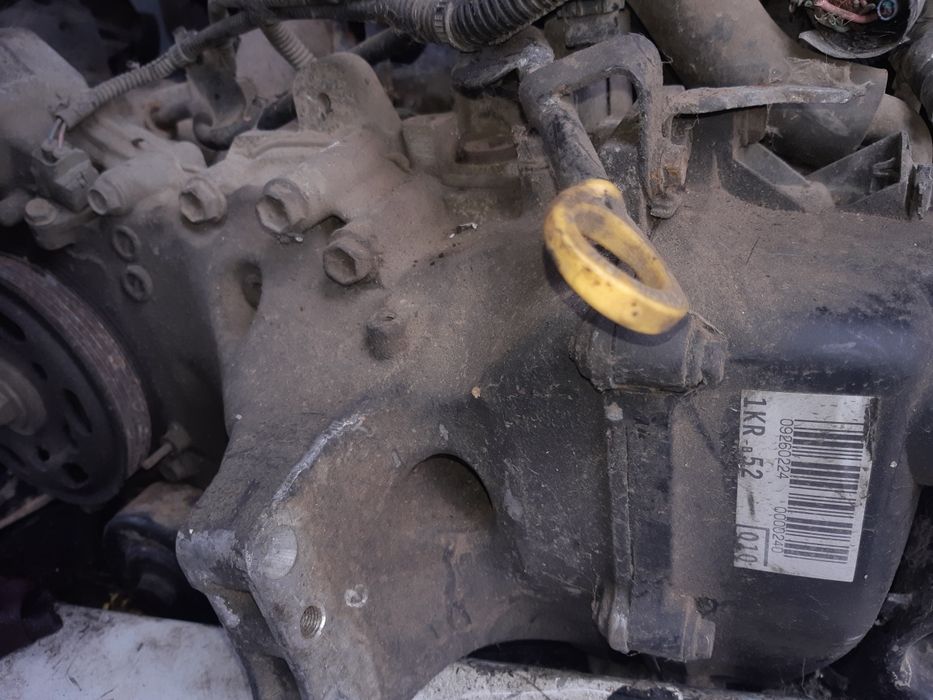 Motor complet pentru Toyota Yaris,peugeot 207,citroen C1