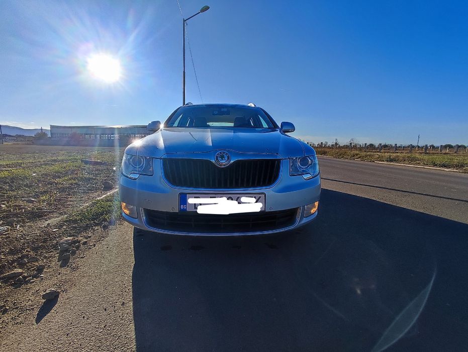 Продавам Skoda Superb