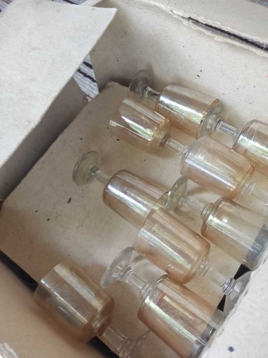 Фужер или стакан