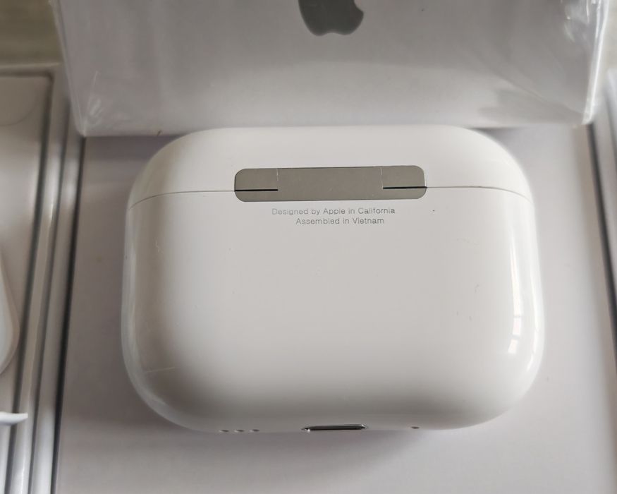 Airpods 3 Pro usb-c cu ANC  căști wireless 2025 ultimul model  ios 26